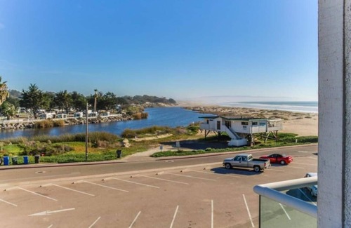 Downtown Condominio | Escape al paraíso a Pismo Beach en este hermoso condominio