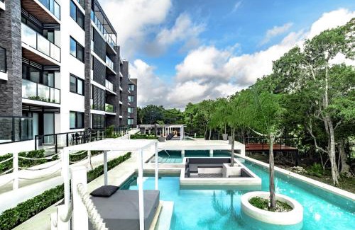 Akumal Apartamento | Luxury Condo with Gym & BEACH Club & PGA golf