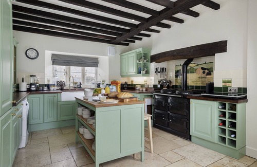 Aldsworth Cabaña | Luxury Cotswold Holiday Home - Green Farm House