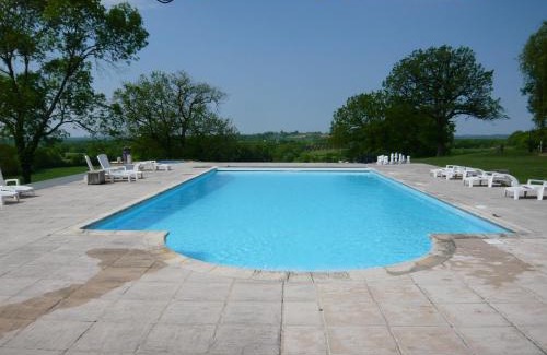 Boisse Casa | luxury cottage for 2, beautiful views, large swimming pool, no children