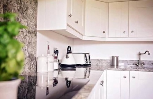 Corsham Cabaña | Rural-Lujoso-Baño Privado-Vista al Jardín