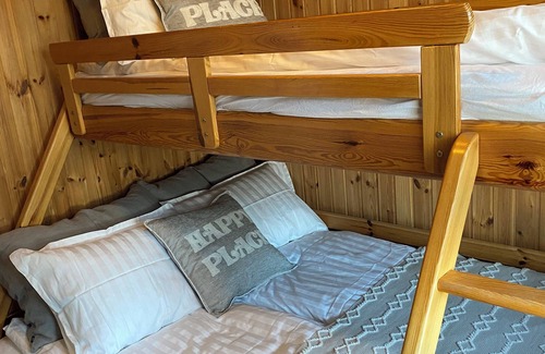 Rangarþing ytra Cabaña | Luxury cottage with hot tub and large patio in quiet countryside. Great for 4-6