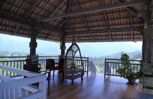 Anachal Hotel | Luxury Cottages with Beautiful Mountain View