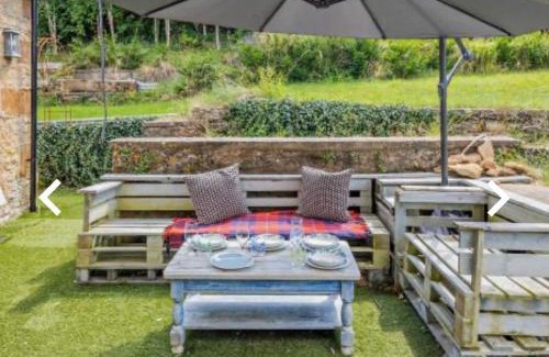 Chipping Norton Casa | Luxury Country Cottage With A View