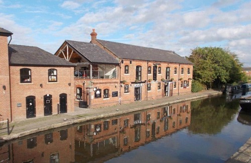 Ormskirk Casa | Luxury Countryside Retreat in Lancashire. Sleeps 7