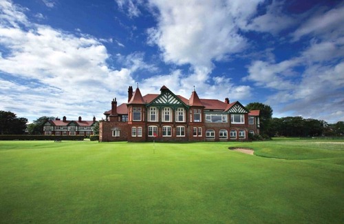 Ormskirk Casa | Luxury Countryside Retreat in Lancashire. Sleeps 7