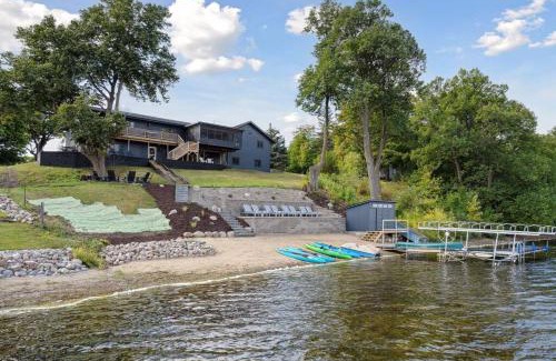 Alexandria Casa | Luxury Cowdry Cottage Lake Home