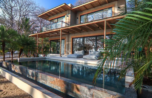 Carmen Villa | Luxury Beachfront Villa at Nantipa Hotel in the Heart of Santa Teresa