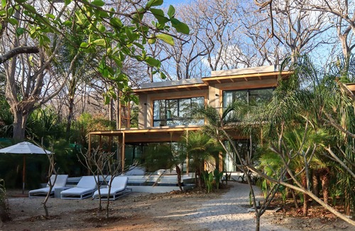 Carmen Villa | Luxury Beachfront Villa at Nantipa Hotel in the Heart of Santa Teresa