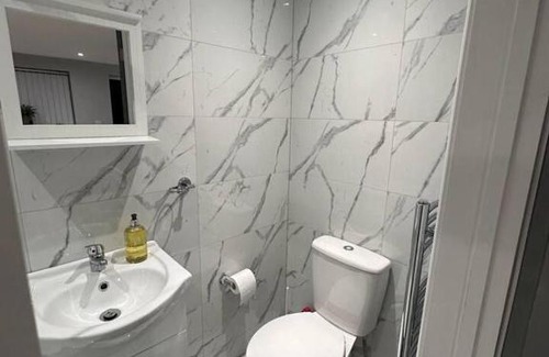 Luton Apartamento | Luxury Detached Studio Apartment in Luton
