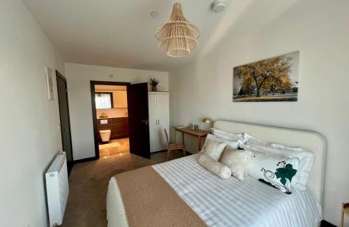 Gascoigne Casa | Luxury Double Bed En-Suite in London