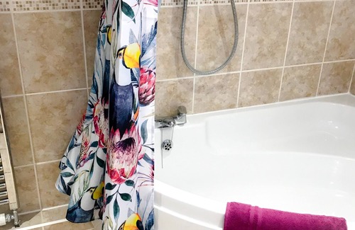 Chard Casa | Cama de Matrimonio o Dos Camas-Lujoso-Baño en la habitacion
