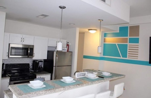 Old Northside Condominio | Luxury downtown condominium near the circle.