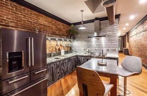Paducah Condominio | Luxury Downtown Paducah 2 Bedroom 2 Bath Double Condo