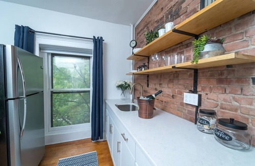 Troy Apartamento | Luxury downtown penthouse, by Franklin Plaza.