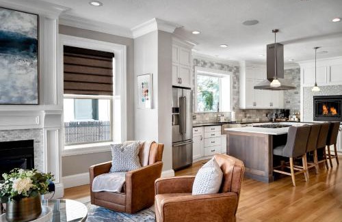 Downtown Salt Lake City Casa | Luxury Downtown Retreat 4br W Hot Tub & Views