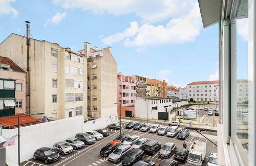 Alfama Apartamento | Luxury Duplex Prime Location