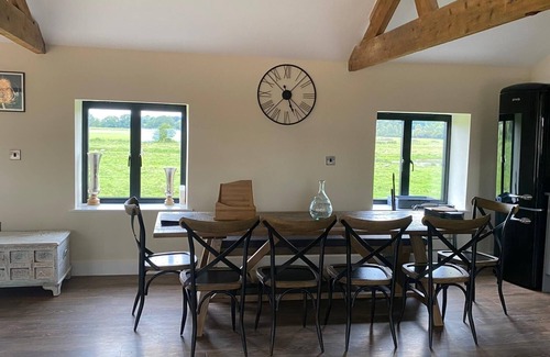 New Forest District Casa | Luxury Eco House, on River Island, sleeping 10