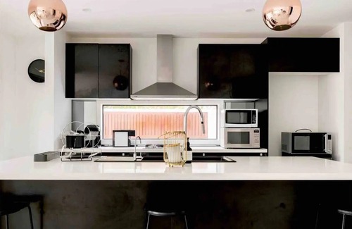 Point Cook Villa | Luxury Entire Home for up to 16 People