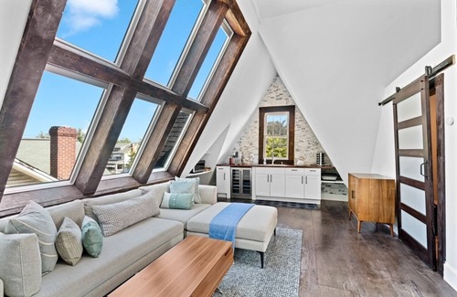 Brookland Apartamento | Luxury Escape in DC, with a private deck!