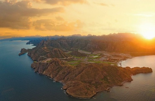 Loreto Apartamento | Luxury Escape with Ocean Views in Loreto