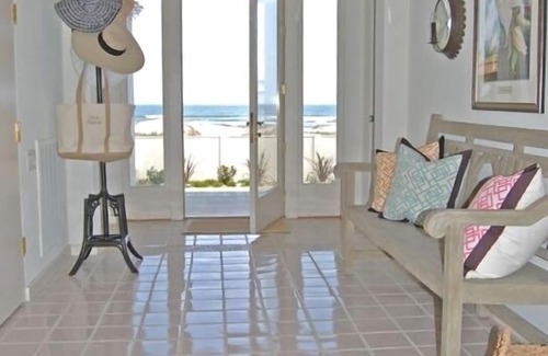 Shell Island Casa | Propiedades de Lujo en el Océano -Casa Blanca con frente al mar Piscina climatizada