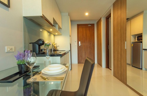 Rawai Condominio | Luxury Everything Walking Distance c112