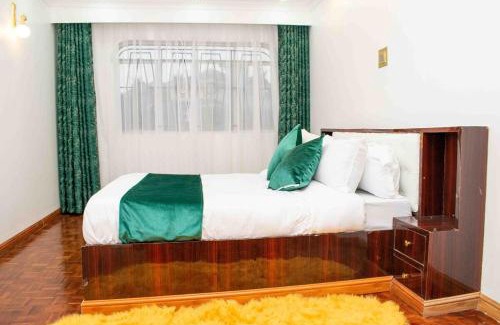 Athi River Villa | Luxury Exclusive 6Bedroom Home - Perfect for Families & Groups