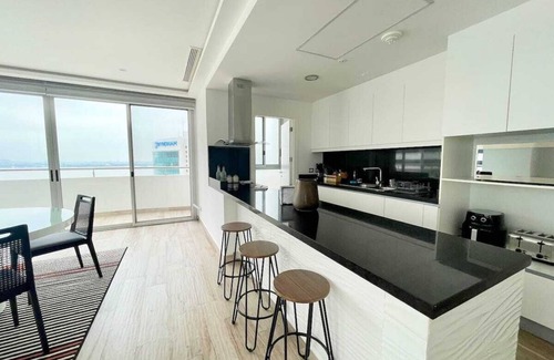Barrio Kennedy Apartamento | Luxury Exclusive Loft @ Santana Lofts