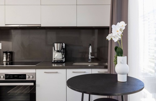 Bloor-Yorkville Condominio | Luxury Executive Condo in Yorkville