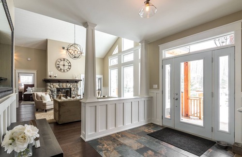 Huntsville Casa | Residencia ejecutiva de lujo en Muskoka. A minutos de golf, esquí, lagos, restaurantes elegantes