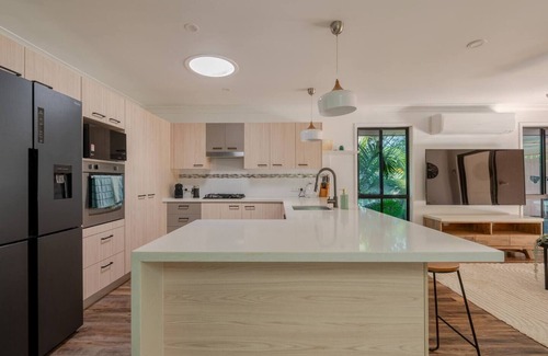 Oxenford Casa | Luxury family and friends escape - 5 minutes from theme parks, 20 mins to beach