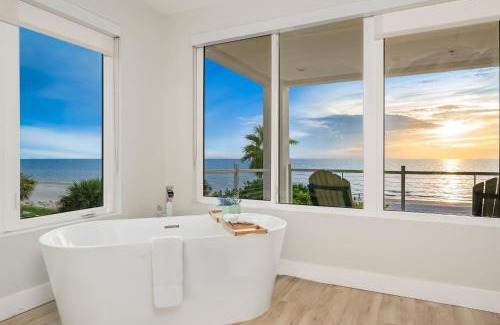 Independence Square Casa | Luxury Family Beachfront Oasis Pool Spa and Views