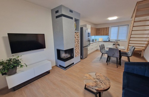 Hlusovice Casa | Luxury family house by the pound - 10 min to Olomouc center