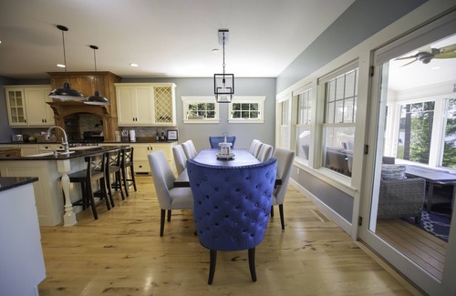 Nisswa Cabina | Luxury Family Lake Home-Hot tub, Sauna, Peloton, Game Tables, Mini Sport Court!