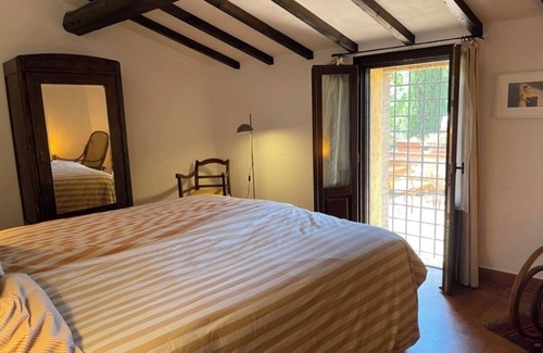 Massa Martana Otro | Luxury farmhouse with 4 bedrooms and WiFi, AC in Umbria