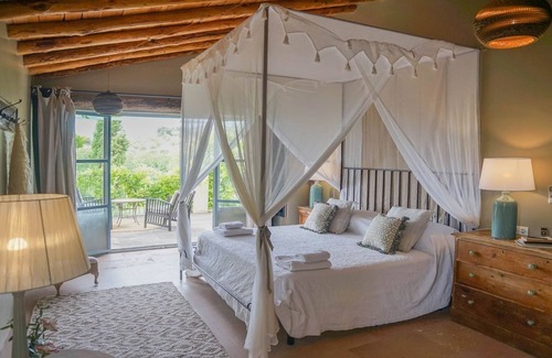 Arriate Otro | Casa de campo de lujo con impresionantes vistas en un valle rural a solo 7 minutos de Rond