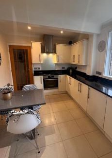 Wimborne Casa | Luxury four bedrooms detached house in Dorset