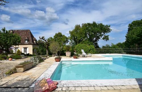 Port-Sainte-Foy-et-Ponchapt Casa | Luxury Villa in Dordogne with Pool & Privacy