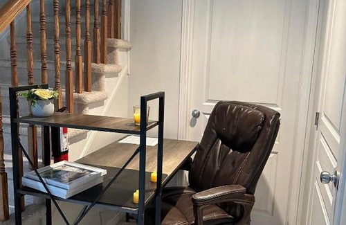 Chapel Hill South Apartamento | Luxury & Free Parking Bachelor