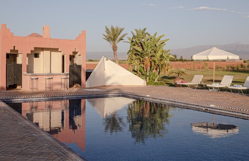 Sidi Abdallah Ghiat Villa | Villa de lujo con personal completo y magníficas vistas de las montañas del Atlas. 16 plazas