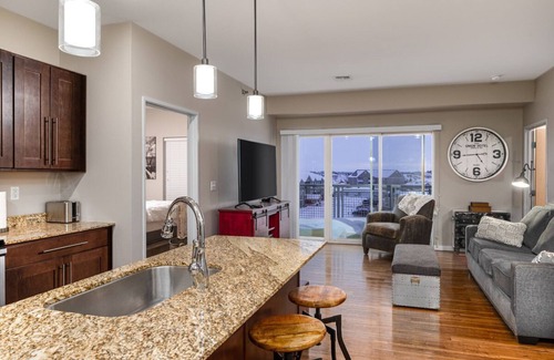 Grand Forks Apartamento | Luxury Furnished Apartment