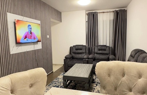 Nairobi Upper Hill Apartamento | Luxury furnished apartment 2 bedroom and 24 hour security She has a car parking.