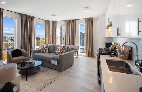 The Hill Apartamento | Luxury Furnished Apartments by Hyatus Downtown at Yale