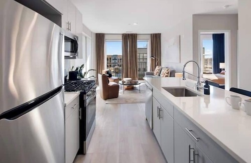 The Hill Apartamento | Luxury Furnished Apartments by Hyatus Downtown at Yale