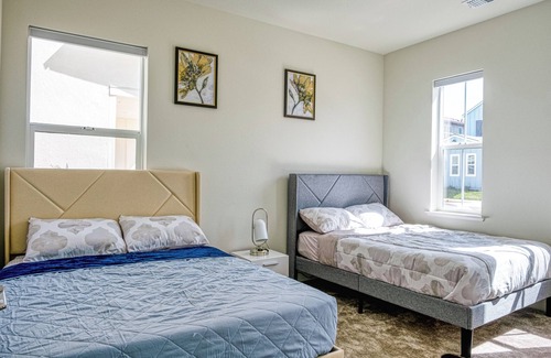 Tracy Casa | Luxury Furnished homes in Tracy with Mini Golf