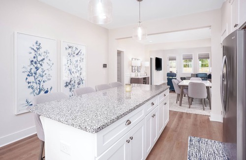 Auburn - Opelika Casa | Luxury Gameday Townhome at Auburn Airport 4 bedroom/3 1/2 bath