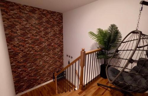 Elizabeth Casa | Luxury Gated NYC Theme 3BR 2B with Parking by EWR
