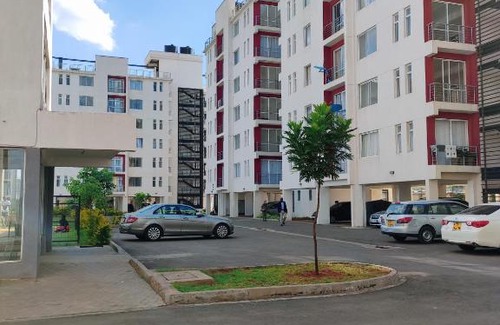 Nairobi Apartamento | Luxury Gem Studio,Racecourse Gardens with Gym and Pool