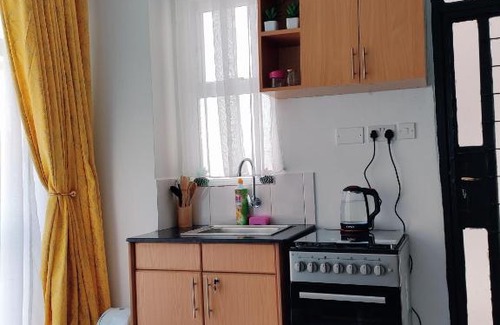 Nairobi Apartamento | Luxury Gem Studio,Racecourse Gardens with Gym and Pool